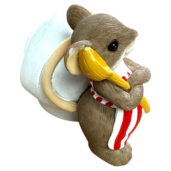 Enesco Charming Tails Mouse Figure 2011 “Well Watcha Waiting For” Kiss the Cook - Picture 5 of 8
